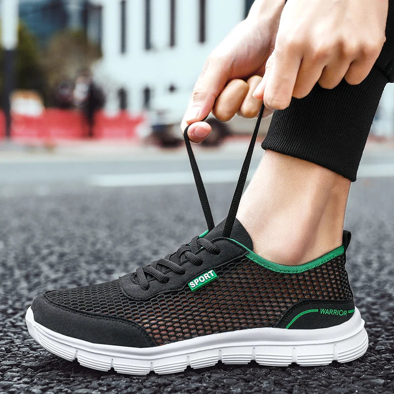 Sapatos aquáticos para homem, respiráveis, para exterior e praia, leves, de secagem rápida, para travessias na água, desporto, campismo e sneakers aquáticos