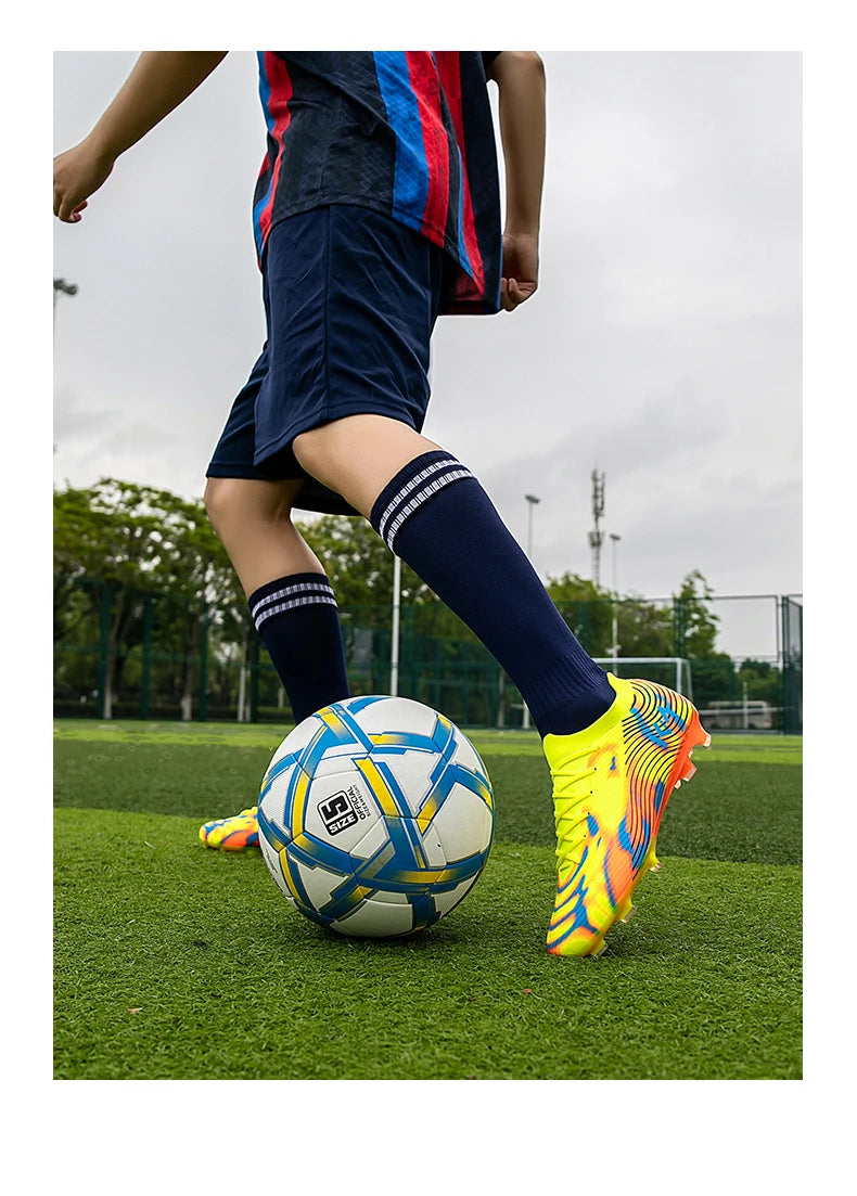 Scarpe da calcio professionali da uomo, resistenti e confortevoli, per allenamento, ultraleggere, di alta qualità, per partita