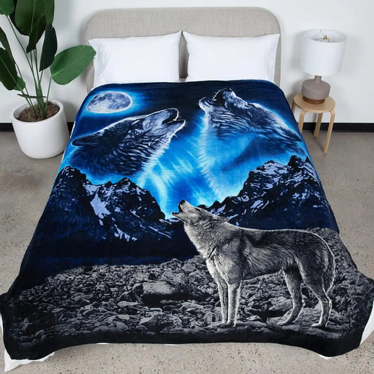 Howling Wolf Moonlight Mountain Throw Blanket Wildlife Art Design for Bedroom Decor Gift for Him NatureStyle
