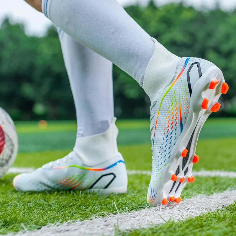 New Men's Soccer Shoes Breathable Soft Outdoor Grass Football Shoes Cleats Long Spikes Comfortable Training Sport Shoes for Men