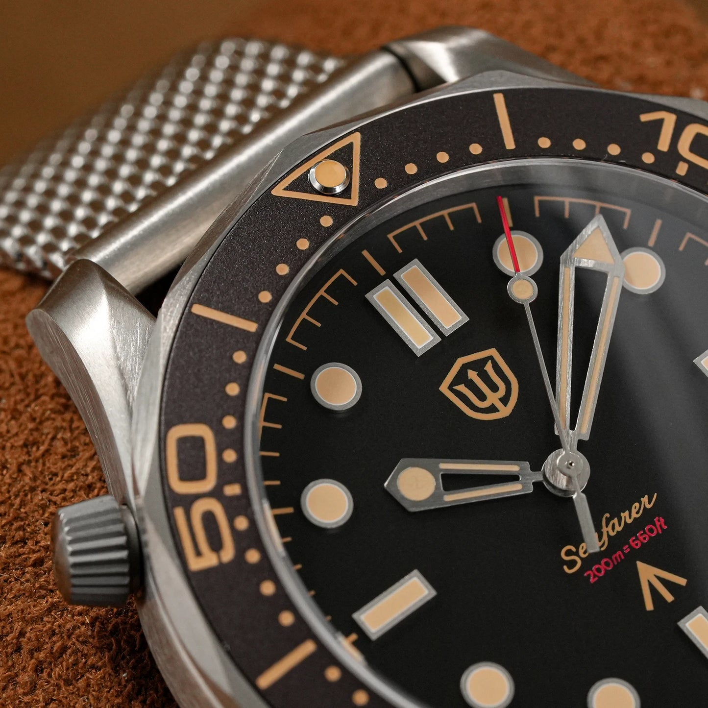 Watchdives WD007Q Diver Watch VH31 Sweep Second Quartz Movement Luminous Domed Sapphire Crystal Watches 42mm Titanium Watches