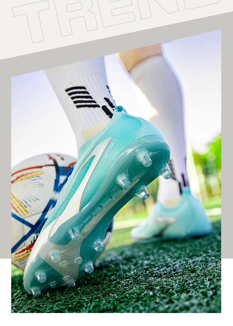 Scarpe da calcio TF da uomo, sneakers professionali per calcetto e futsal, scarpe da soccer casual da uomo di alta qualità per allenamento
