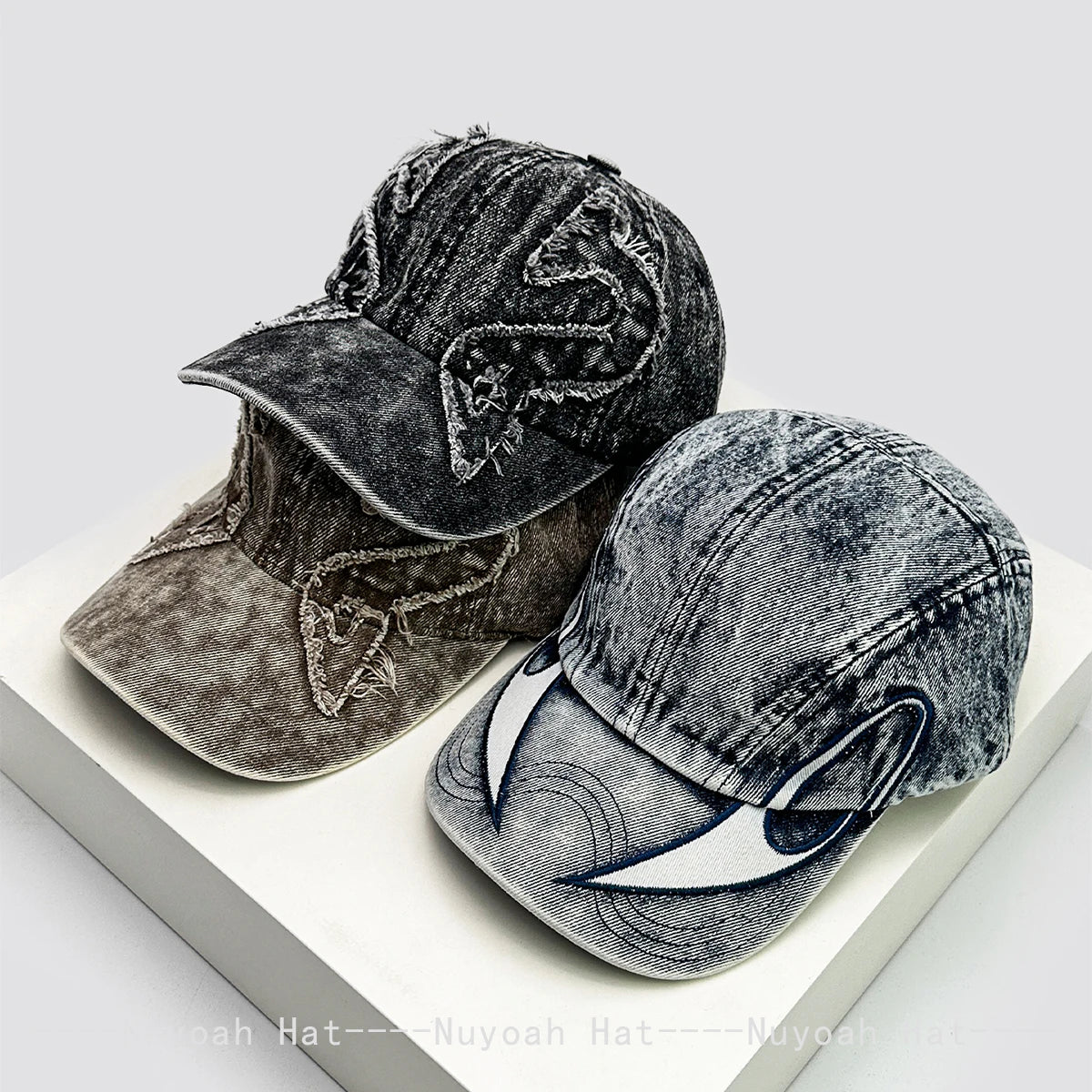 New Men Women Personal Embroidered Wing Double-edged Blade Baseball Hats Sunshade Distress Versatile Street Peaked Caps Fashion