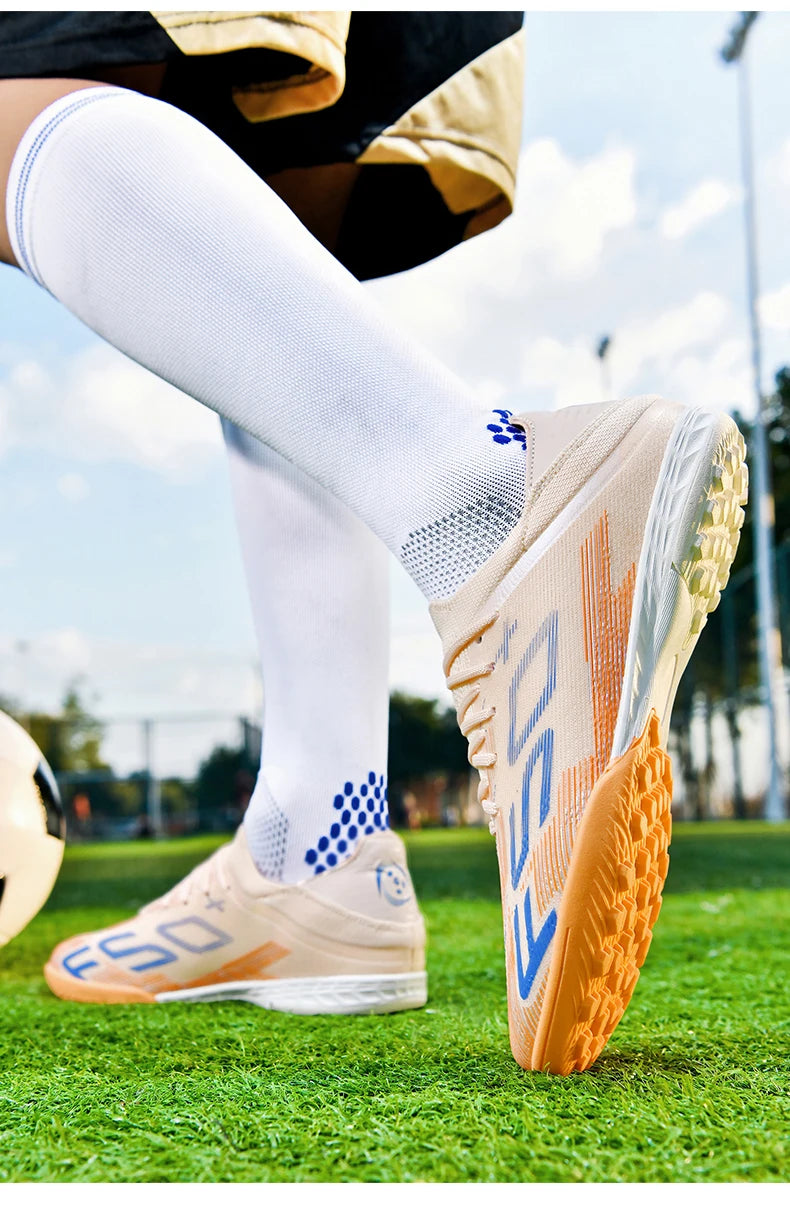 New Men Football Boots Non-Slip Match Grass Cleats High-top High-quality Soccer Shoes Futsal Sneakers Indoor Hot-selling Outdoor