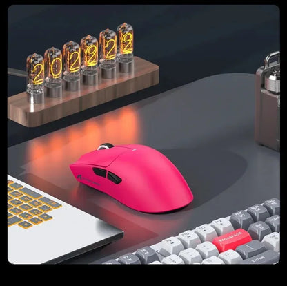 ATTACK SHARK X11SE ultralet trådløs gamingmus, 20Million cyklusser levetid, PAW3311 Gaming, 22KDPI, 400IPS, 40G, 1KHz, 65 timer, 30mAH