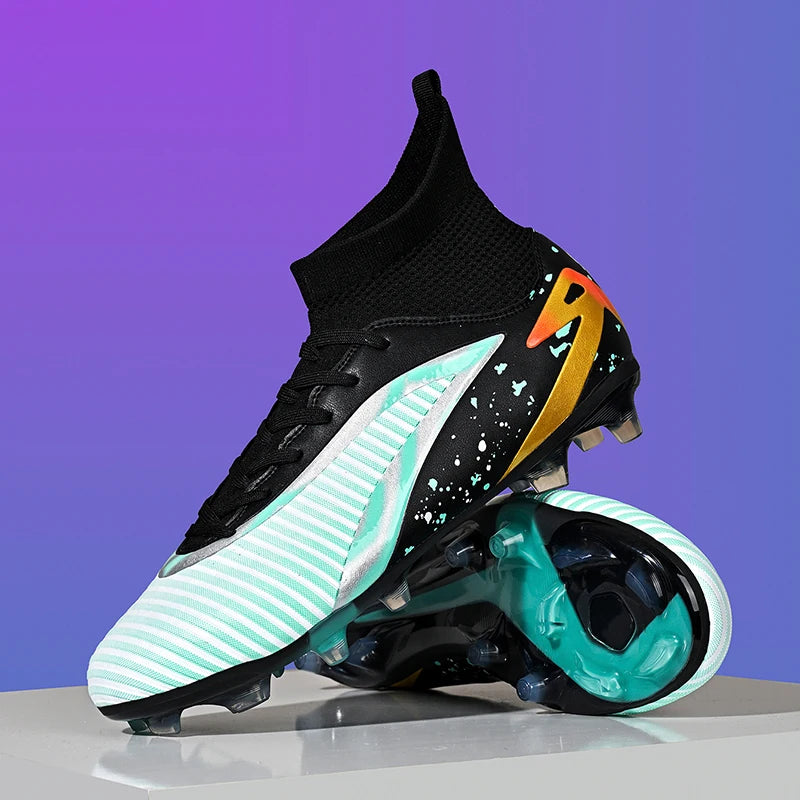 Nouvelles chaussures de football pour hommes, antidérapantes, pour futsal, à haute cheville, pour intérieur et extérieur, chaussures de sport de haute qualité, bottes de football ultralégères antidérapantes
