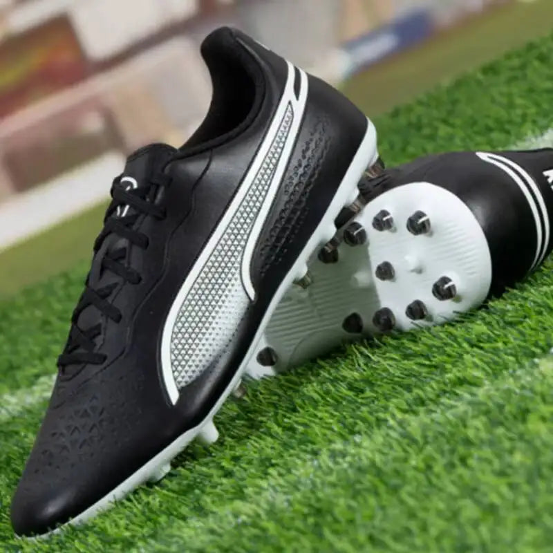 Chaussures de football PUMA pour hommes MG Cleat Soccer TT avec crampons à rainures 108519-01 108519-03, talon renforcé