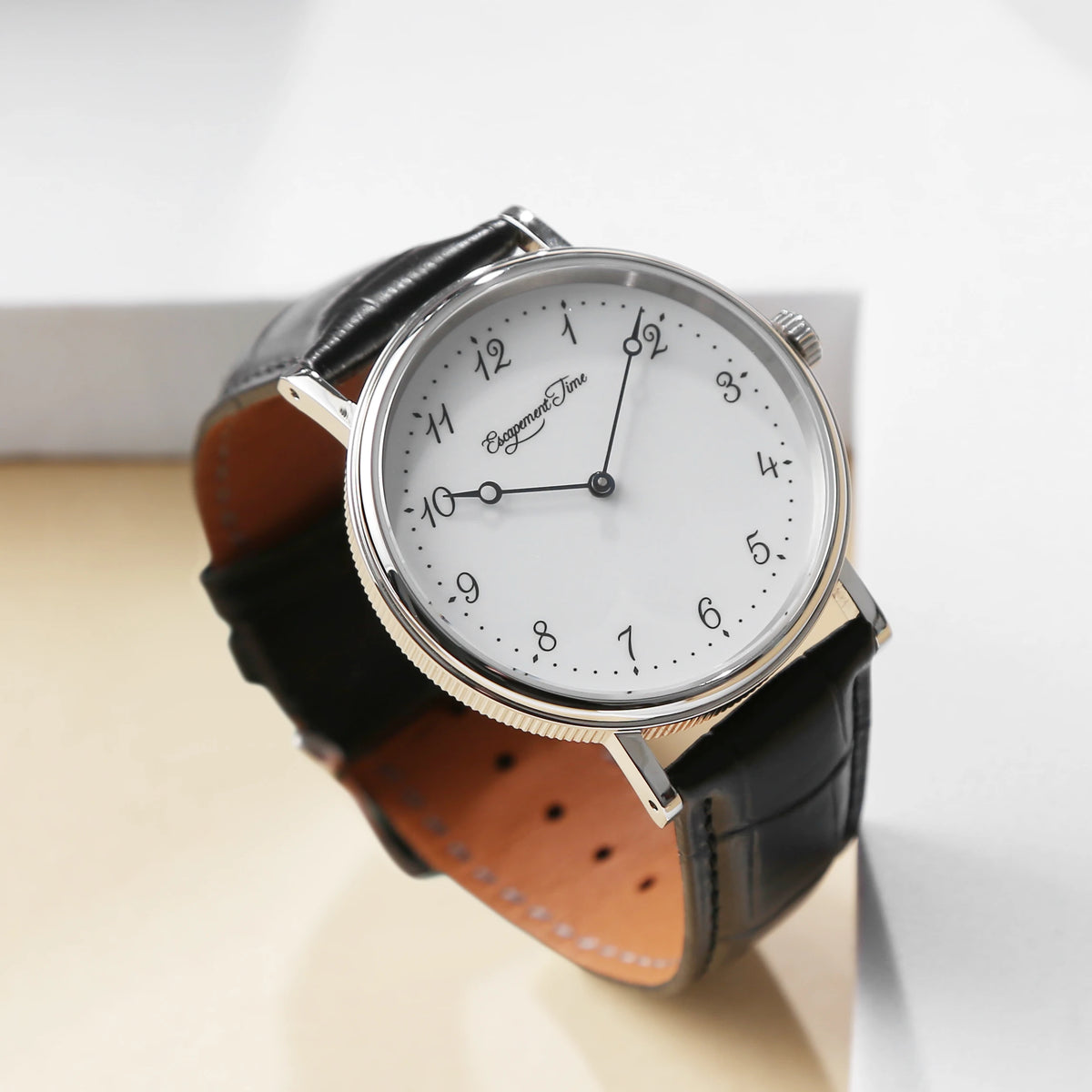 【Escapement Time】Quartz Movement Watch 38.5mm Case Enamel White Waterproof 50M Blue Heat Treatment Hand