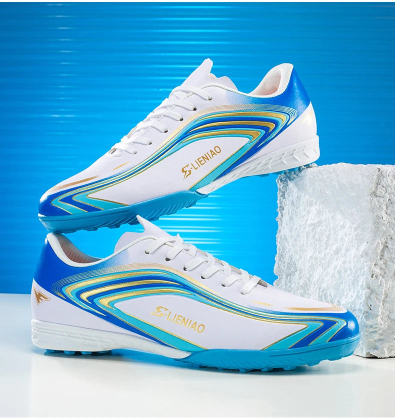 Nouvelles chaussures de football pour hommes, crampons de terrain antidérapants, chaussures de football pour l'entraînement, baskets de haute qualité, futsal, intérieur, vente chaude, extérieur