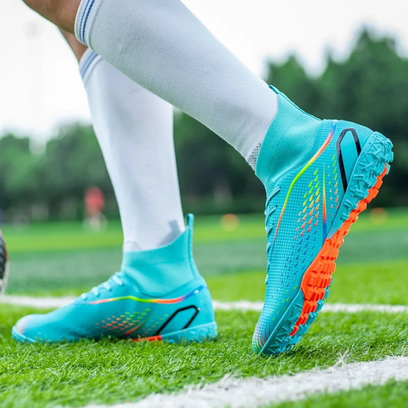 New Men's Soccer Shoes Breathable Soft Outdoor Grass Football Shoes Cleats Long Spikes Comfortable Training Sport Shoes for Men