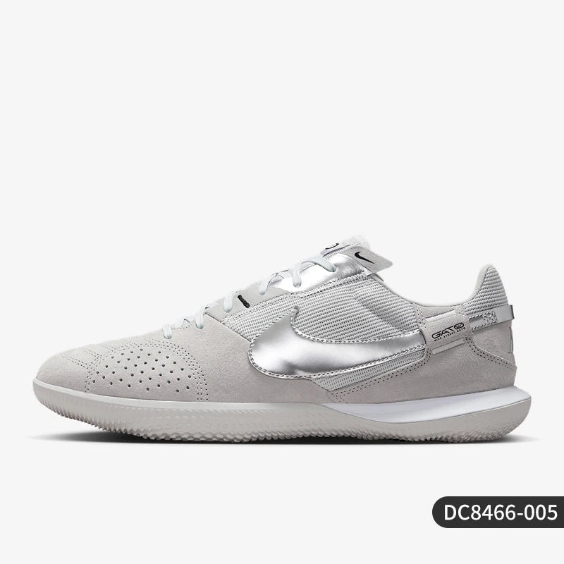 Nike Authentic Streetgato slidstærke, åndbare low-top fodboldsko til mænd DC8466-005
