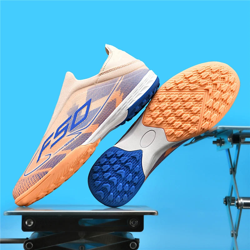 Chaussures de Football pour hommes, bottes de Football ultralégères pour adultes, crampons d'intérieur, antidérapants, Fg sur gazon, confortables, nouvelle collection