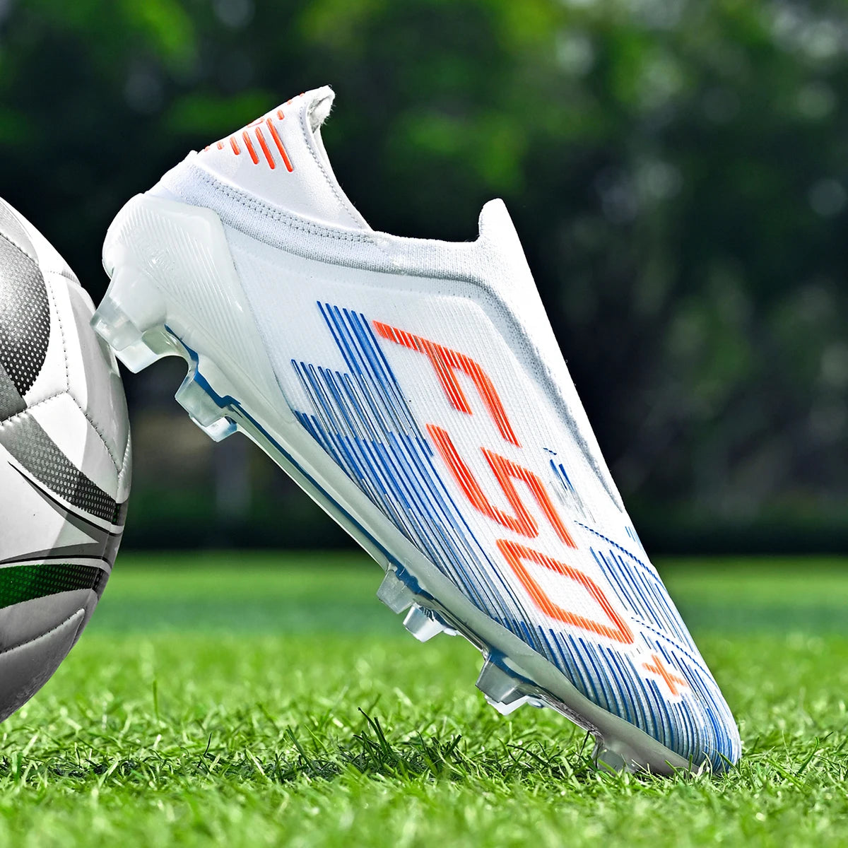 Nouvelles chaussures de football ultra-légères pour hommes, crampons de haute qualité, vente chaude, chaussures de football professionnelles unisexes TF/FG, baskets de futsal