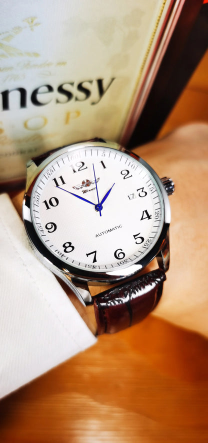 Klassische Herrenuhr – Retro-Design mit Kalender und blauen Zeigern, mechanisches Automatikwerk, renommierte Marke, Edelstahlgehäuse und Lederarmband