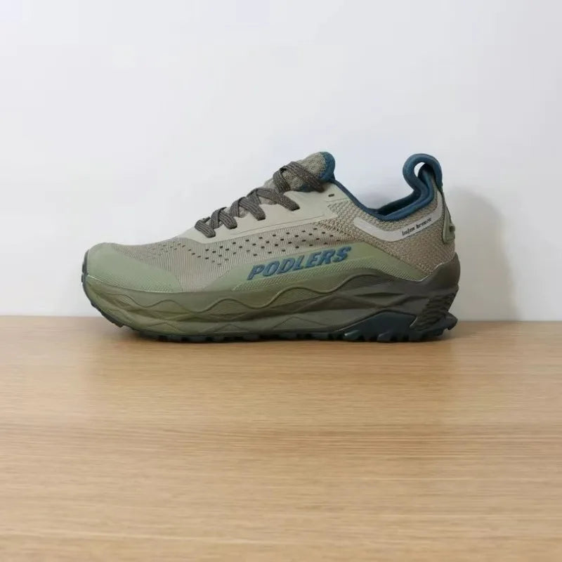 Good Quality Men's Hiking Shoes Anti-Slip Sports Sneakers Professional Mountain Hiking Shoes Rock Climbing Shoes for Men