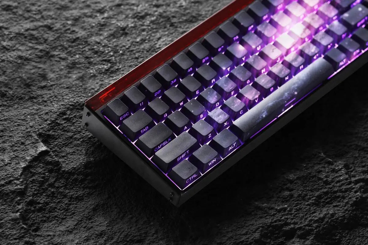 Keycap PBT trasparenti Cherry con incisione laterale e sfumatura Purple Galaxy, 135 tasti, compatibili con tastiere meccaniche 60/64/84/98/108