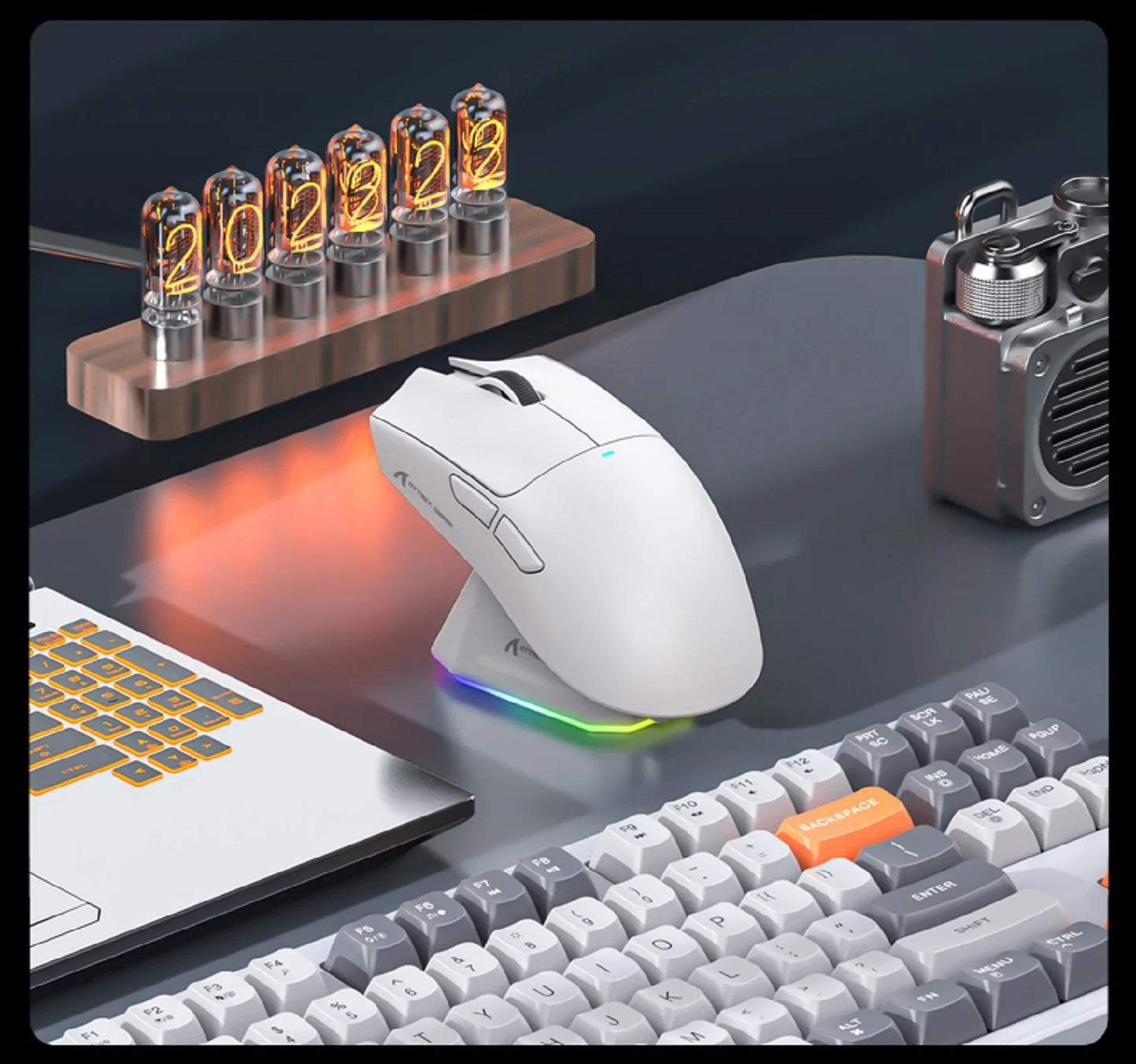 Attack Shark X11&R1 -kolmitilainen Bluetooth-langaton hiiri latausalustalla, RGB-valaistus, ergonominen ja kevyt PC-pelitarvike