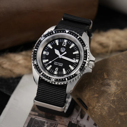 Relógio de Homem Watchdives WD1980 V3 38mm Vintage, Movimento de Quartzo VH31 Ronda 515 com Segundos Contínuos, Luminescente, Vidro de Safira