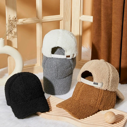 Winter Solid Color M-Label Lamb Wool Baseball Cap for Women, Outdoor Warm Casual Fashion Versatile Plush Duckbill Cap