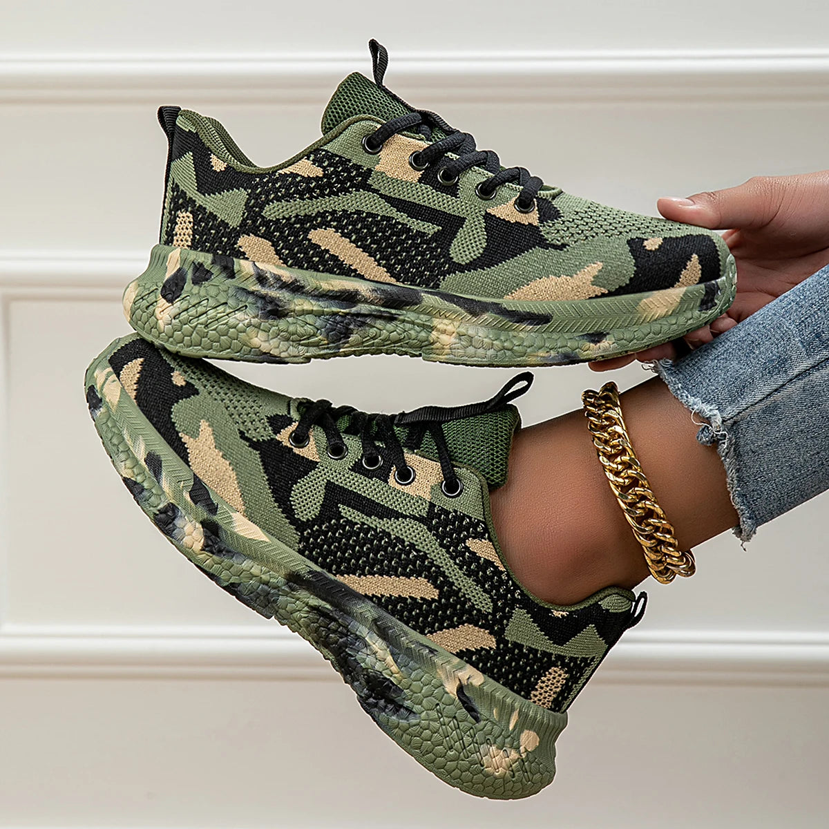 Camouflage-Schuhe für alle Jahreszeiten, neue atmungsaktive Mesh-Sportschuhe für Jugendliche und Studierende, Freizeitschuhe für Outdoor-Aktivitäten