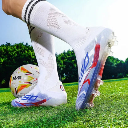 Nouvelles chaussures de football pour hommes, crampons de gazon très vendus, chaussures de football respirantes, chaussures de match de haute qualité, baskets antidérapantes pour garçons, légères pour l'extérieur