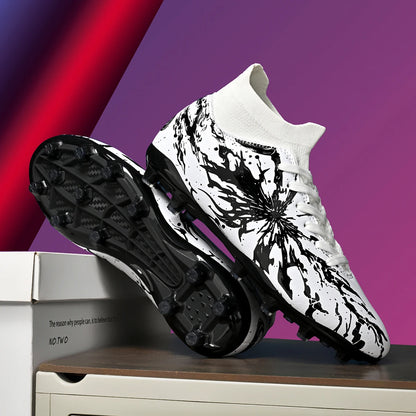 Chaussures de football pour hommes, modèle AG FG, design aérodynamique et léger, excellente adhérence, idéales pour les entraînements quotidiens sur gazon et les matchs de l’équipe de football scolaire.
