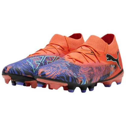 Baskets Puma Future Match 8 FG AG Creativity Pack, couleur orange, motif poppy, noir, 108431-01.