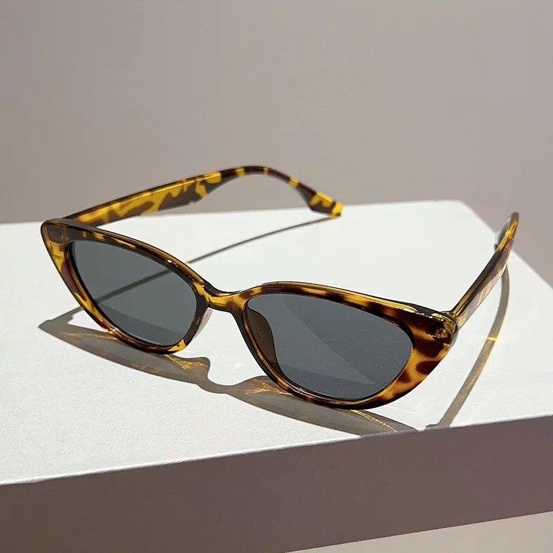 OEC CPO Small Frame Cat Eye Sunglasses Women 2024 Fashion Leopard Color Shades UV400 Sun Glasses Female Trending Eyewear Men