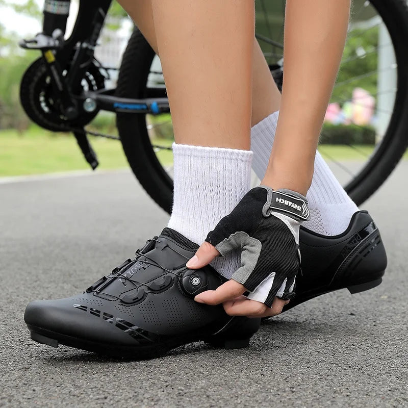 Scarpe da mountain bike MTB da uomo, traspiranti, antiscivolo, ad alta rigidità, adatte per gare su strada all’aperto e percorsi fuoristrada in montagna 37-46