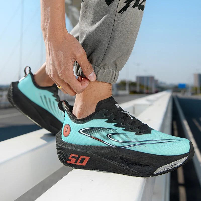 Nuove scarpe sportive da uomo e donna, sneaker da running, piastra in carbonio, da gara maschile per maratona, ammortizzanti, scarpe da allenamento per atletica