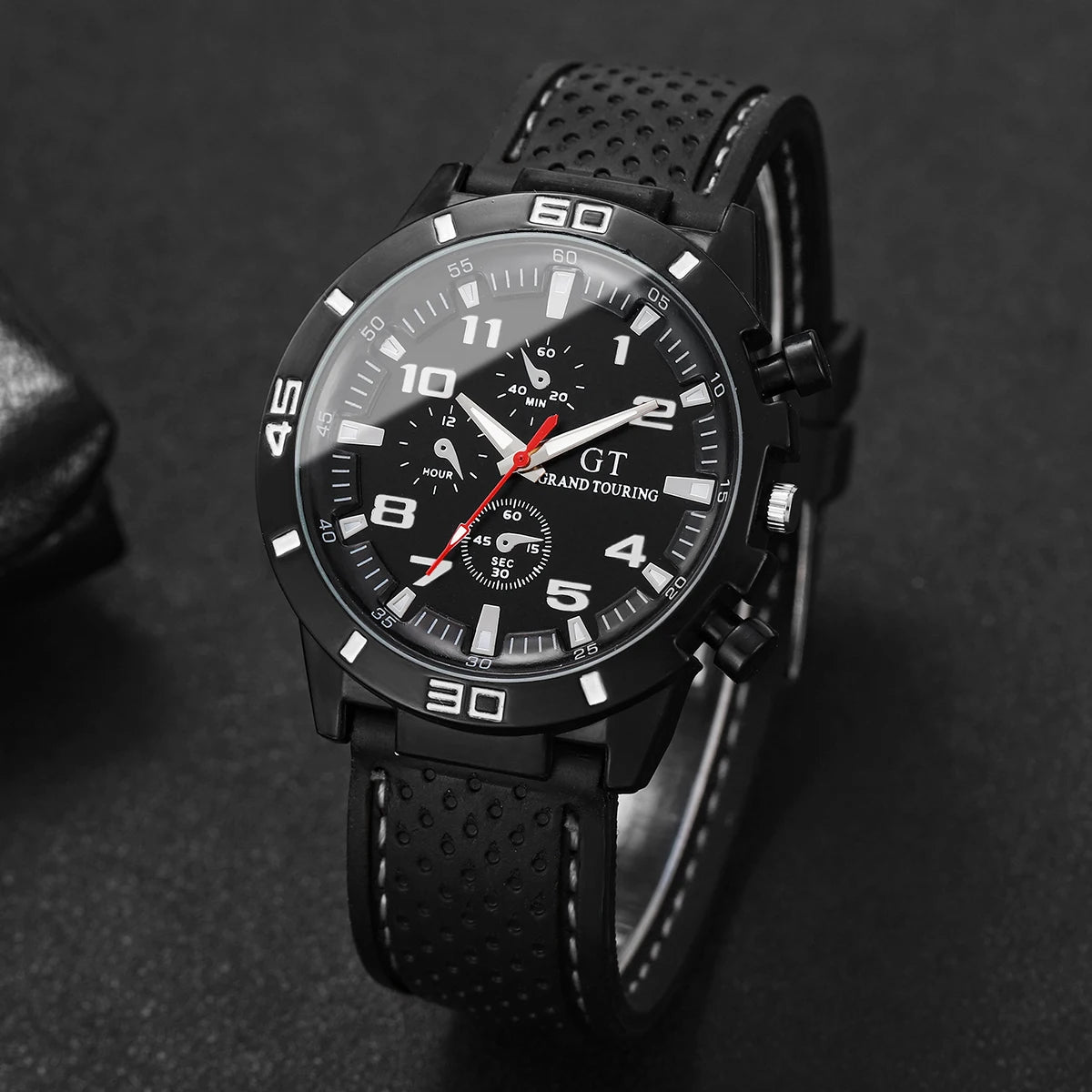 Men’s Sports Quartz Watch Casual Silicone Strap, Stylish Analog Dial & Lightweight Wristwatch