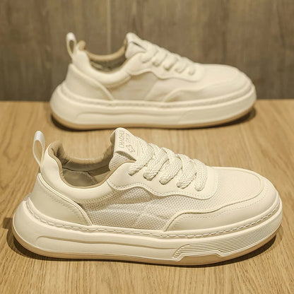 Sneakers da uomo ultraleggere in mesh traspirante 2025, scarpe casual alla moda con suola spessa, comode, con lacci, per la camminata quotidiana