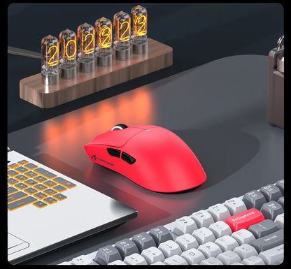 Mouse gaming wireless ATTACK SHARK X11SE, tri-mode, superleggero 63g con sensore PAW3311, 22000 DPI, batteria 300mAh, doppio driver