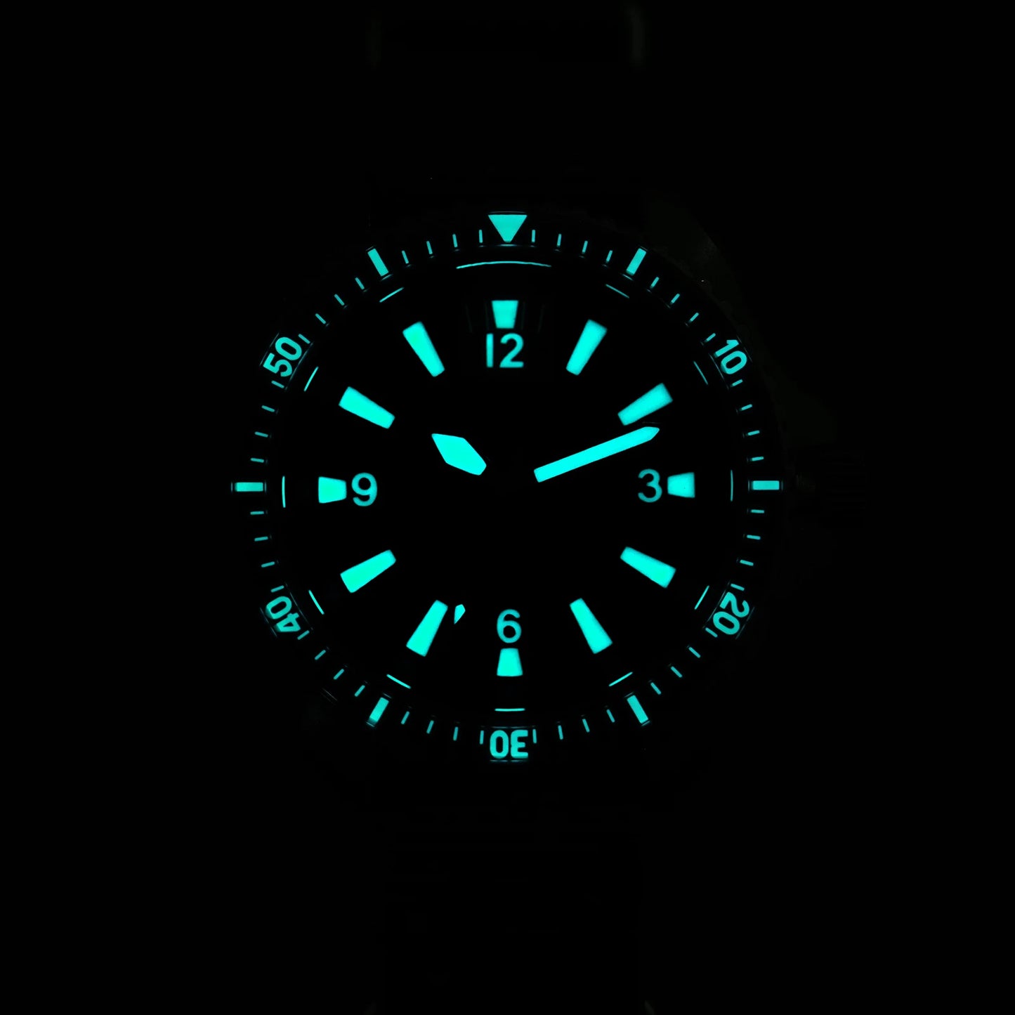 Relógio de Homem Watchdives WD1980 V3 38mm Vintage, Movimento de Quartzo VH31 Ronda 515 com Segundos Contínuos, Luminescente, Vidro de Safira
