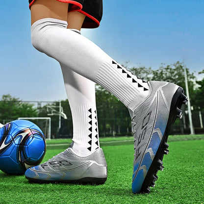 Chaussures de football pour jeunes, crampons pour terrain dur, fermeture à lacets, chaussures de football pour enfants, garçons et filles, chaussures d'entraînement pour activités de plein air.