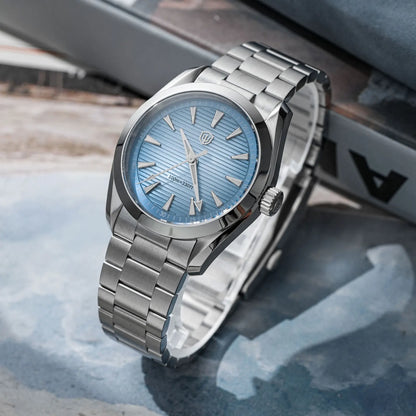 Ura Watchdives WD0006, mehanizem VH31 s tekočim sekundnim kazalcem, izbočeno safirno steklo, luminescentni premaz BGW9, vodotesna do 10 barov, premer 38 mm, vintage stil