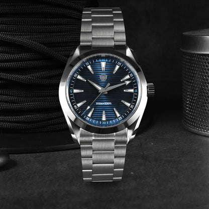 Ura Watchdives WD0006, mehanizem VH31 s tekočim sekundnim kazalcem, izbočeno safirno steklo, luminescentni premaz BGW9, vodotesna do 10 barov, premer 38 mm, vintage stil
