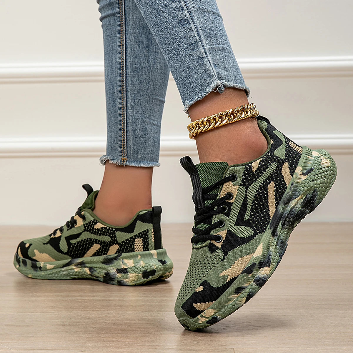 Camouflage-Schuhe für alle Jahreszeiten, neue atmungsaktive Mesh-Sportschuhe für Jugendliche und Studierende, Freizeitschuhe für Outdoor-Aktivitäten