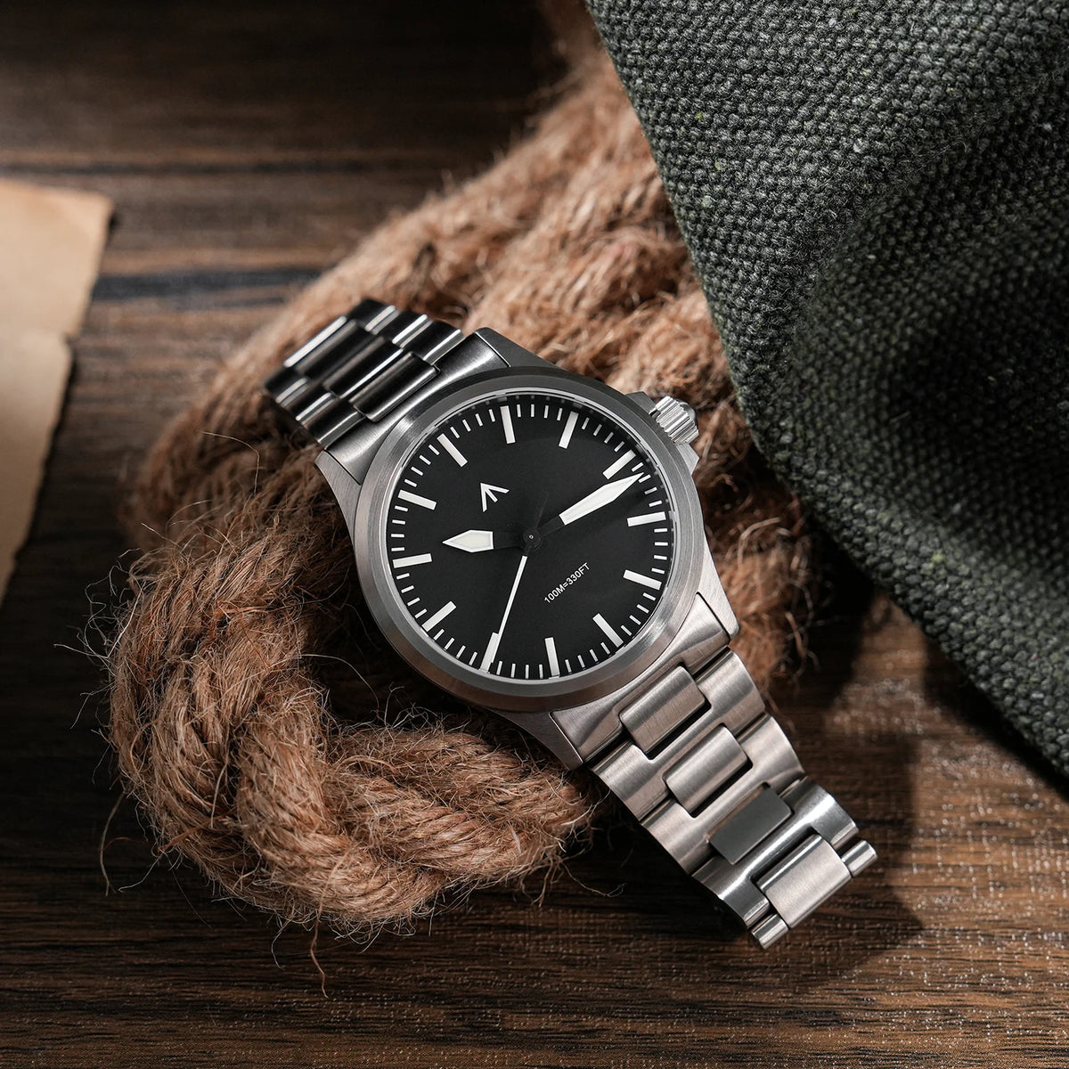 MILITADO ML18 Quartz PVD 316L Steel Sapphire VH31 Sweep Second Movement Sapphire BGW9 Lume 100M Waterproof Men Wristwatch