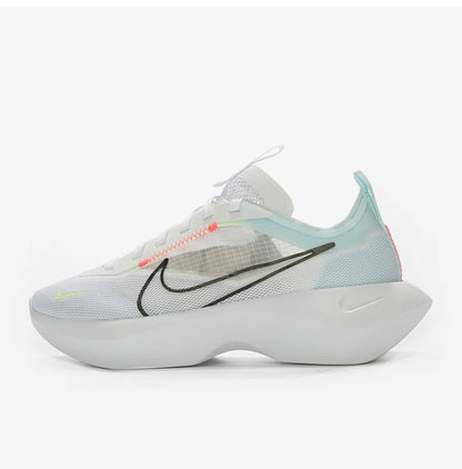 Nike Authentic VISTA LITE Damen-Sneaker mit atmungsaktiver Plateausohle im Dad-Shoe-Stil CI0905-102