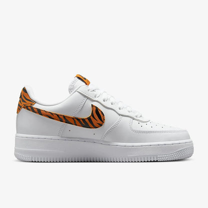 Nike Authentic Air Force 1 '07 — Sapatilhas casuais Air Force 1 para mulher DD8959-108