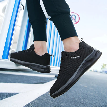 Men's Running Shoes Breathable Light Comfortable Men's Casual Shoes Tennis Outdoor Slip-On Walking Sneakers