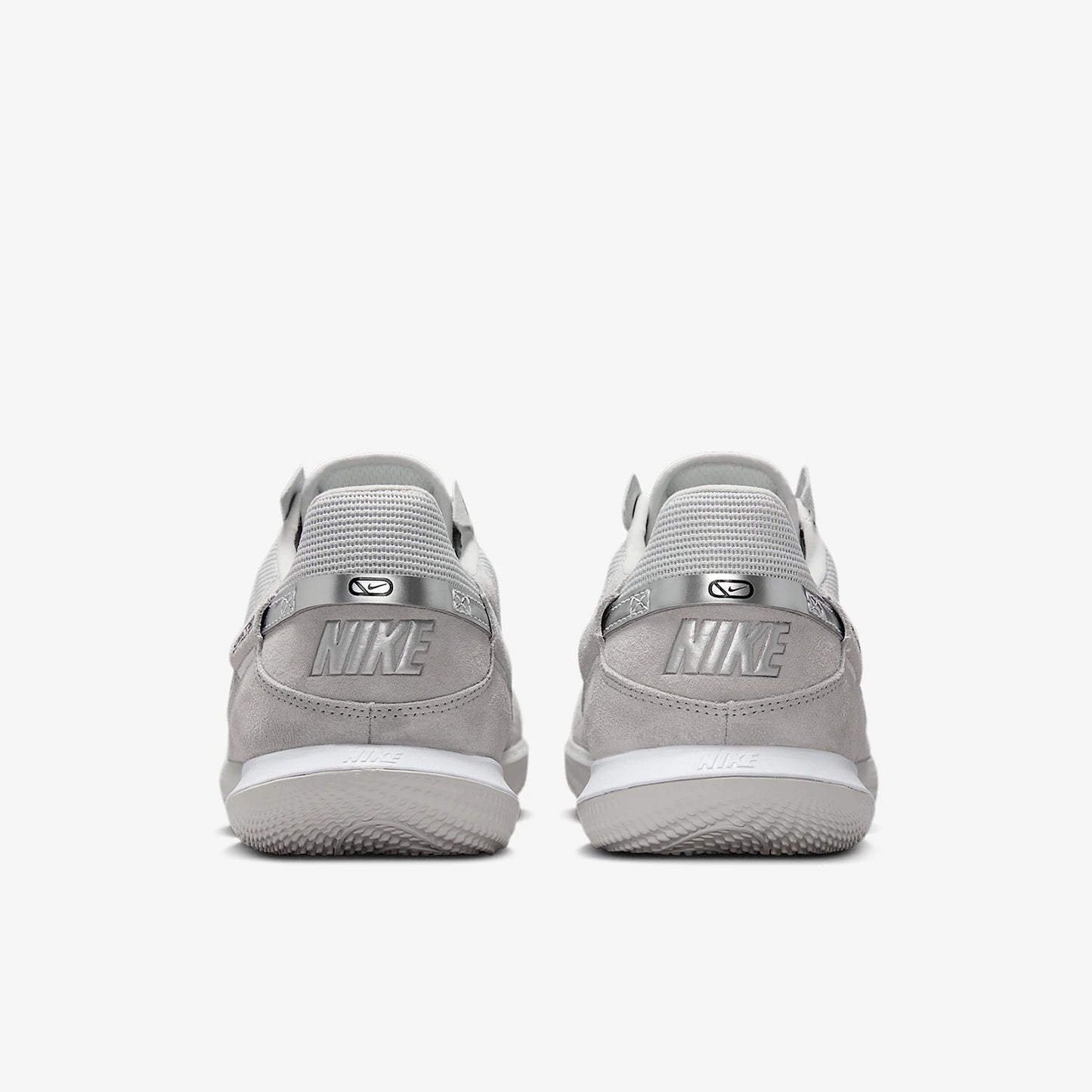 Nike Authentic Streetgato slidstærke, åndbare low-top fodboldsko til mænd DC8466-005